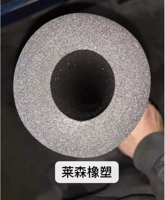 橡（xiàng）塑管.png